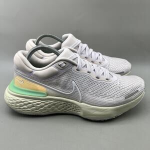 Nike ZoomX Invincible Run Flyknit Shoes Womens Size 11 Purple Comfort Sneakers